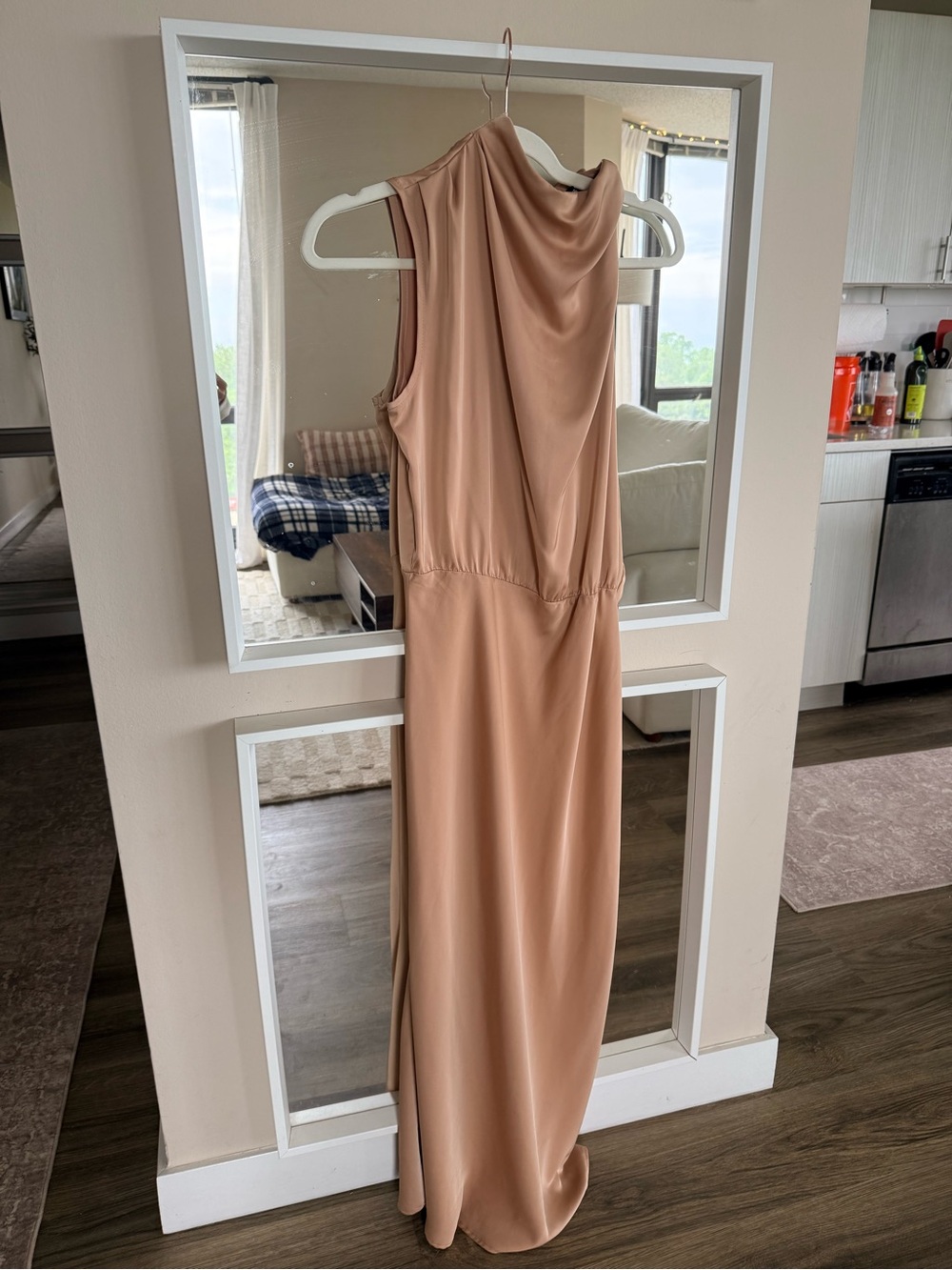 Elegant Sleeveless Maxi Dress in Dusty Peach